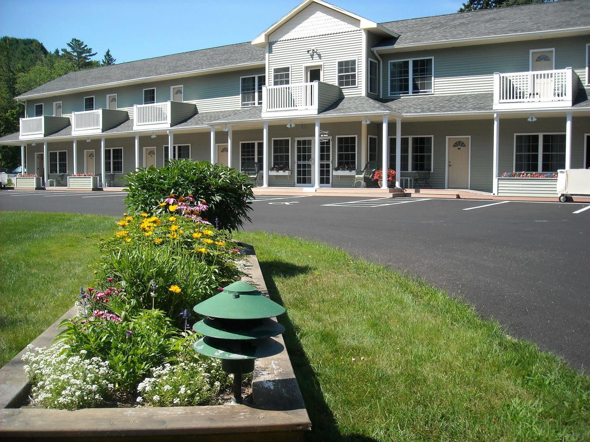 Cromwell Harbor Motel Bar Harbor Exterior photo